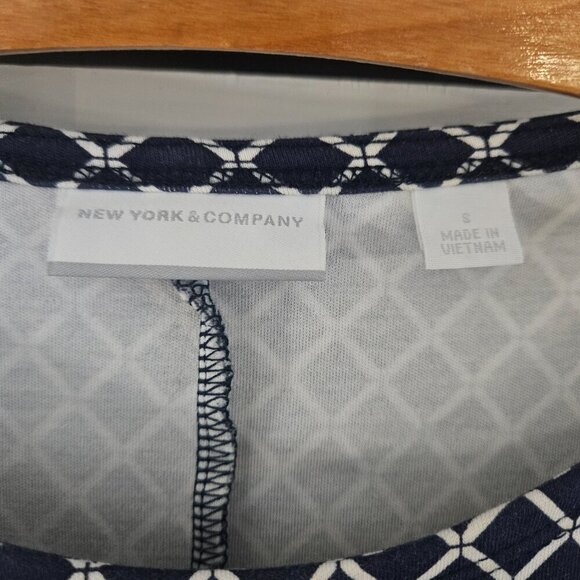 New York & Company Navy & White Geometric Print Small A-Line Dress - Picture 6 of 10